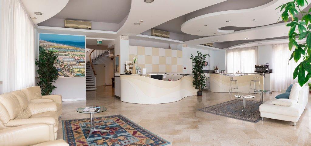 Hotel Marittima Ρίμινι Εξωτερικό φωτογραφία